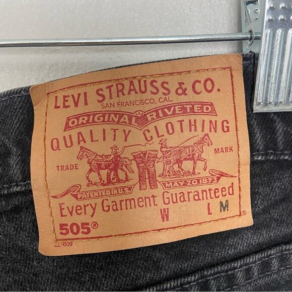 Vintage Levi’s 505 Slim Fit Straight Leg  11 M Jr - Picture 8 of 8